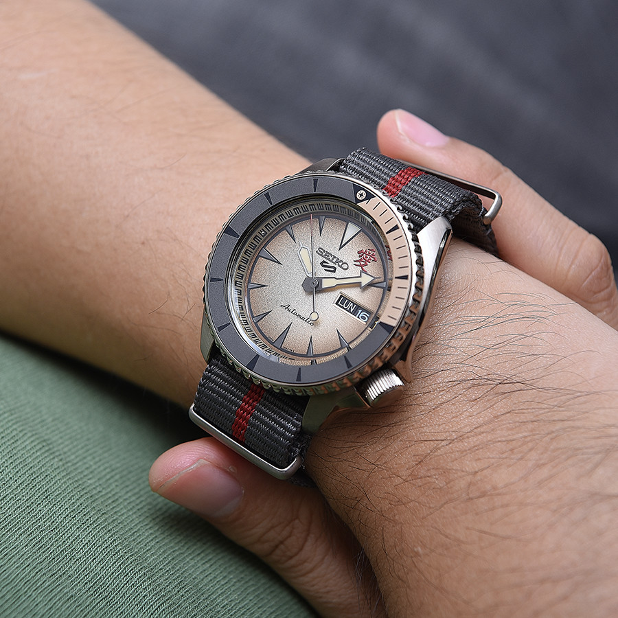 Đồng Hồ Nam Chính Hãng SEIKO 5 Sports SRPF71K1