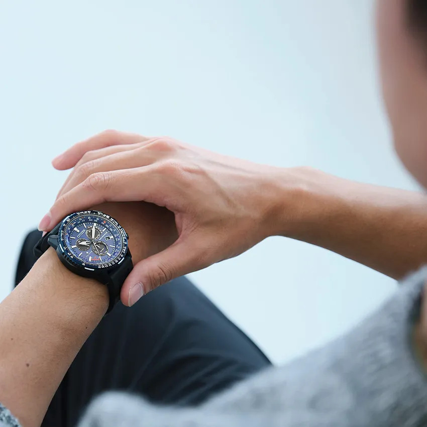 Đồng Hồ Nam Chính Hãng CITIZEN Promaster CB5006-02L